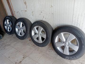 Cerchi originali Volvo XC40 17" + gomme Michelin