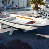 Barca boston whaler