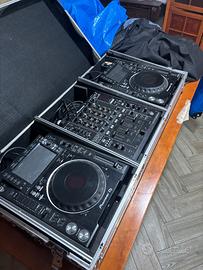 CDJ-2000NXS2 + DJM-900NXS