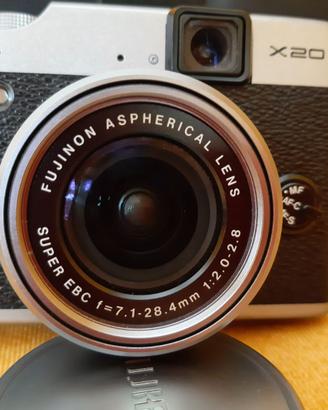 Fuji X20 pari al nuovo + scatola originale