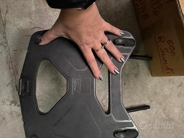 Base carrello GIVI per bauletto Monokey