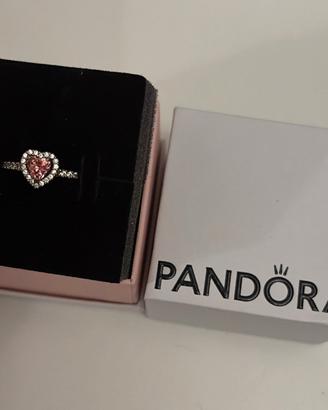 Anello Pandora Cuore in Rilievo RosaArgento
