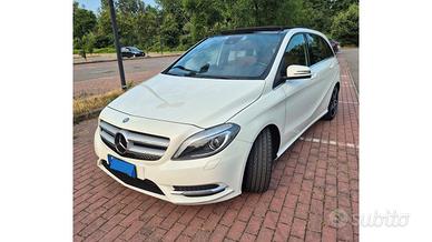 MERCEDES CLASSE B Allestimento AMG Full Optional