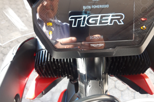 TRIUMPH Tiger 850 Sport
