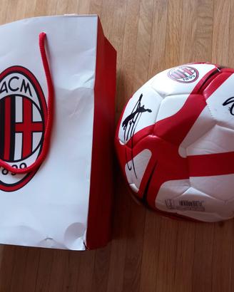 Pallone Ufficiale AC Milan 2026 Firmato