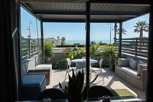 Suite con terrazza fronte mare