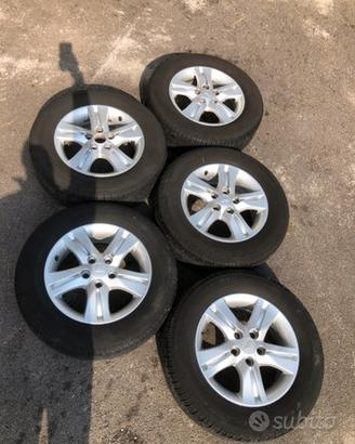 5 cerchi e gomme Daihatsu Terios 215/65/16