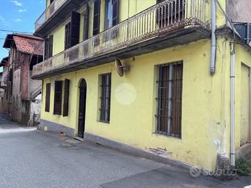 CASA SEMINDIPENDENTE A ROASIO