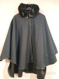 Mantella da donna in Lana.