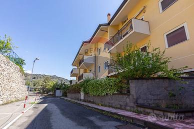 Appartamento - Giardini-Naxos