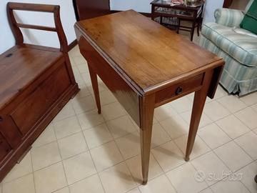 Tavolo inglese a bandelle fine'800, in mogano