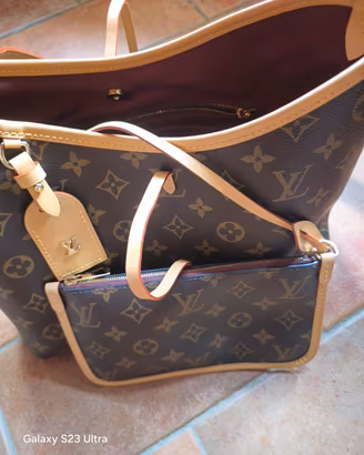 borsa louis vuitton carry