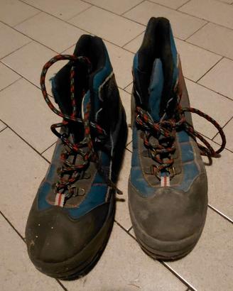 Scarponi da montagna