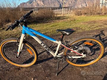 Bici Cube Acid 240 SL