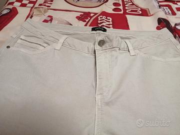pantaloni tipo jeans