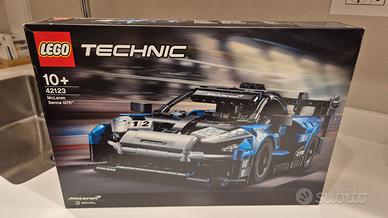 LEGO Technic McLaren Senna GTR 42123