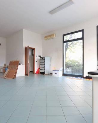 Immobile di 75 m² con 1 locale a Longare
