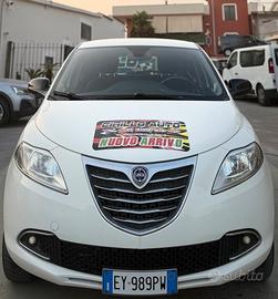 Lancia Ypsilon 0.9 Natural Power 84 Cv