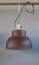 LAMPADA INDUSTRIALE RESTAURATA CORTEN