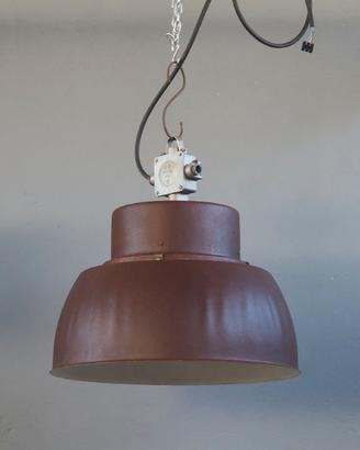 LAMPADA INDUSTRIALE RESTAURATA CORTEN