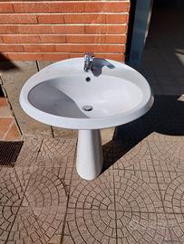 Lavabo per Bagno con colonna