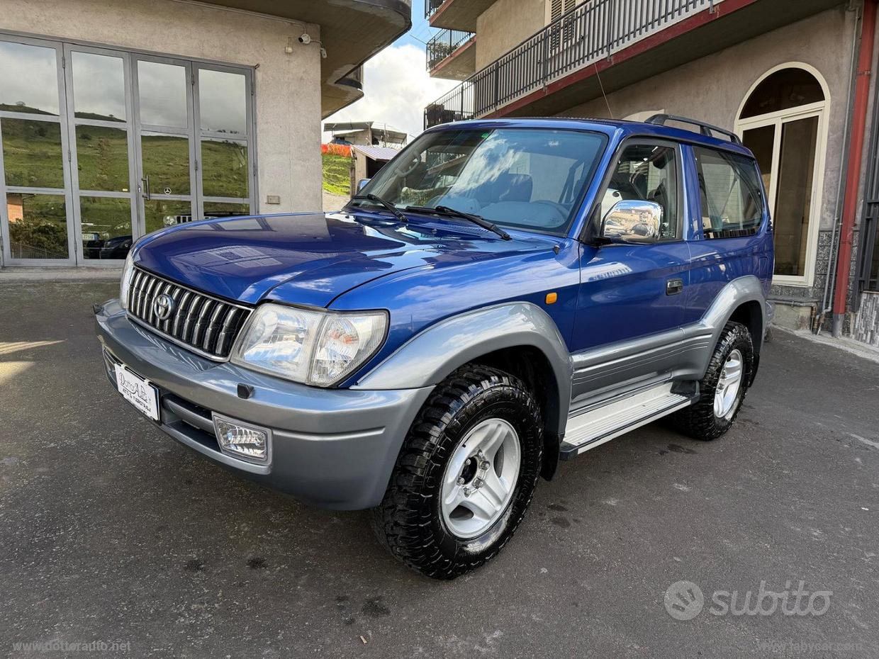 TOYOTA Land Cruiser