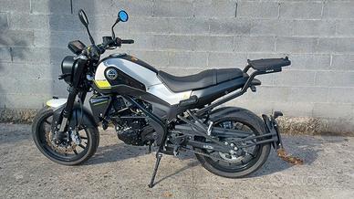 Benelli Leoncino 250