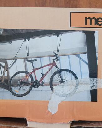 Appendi-bici a soffitto con sollevamento a pulegge