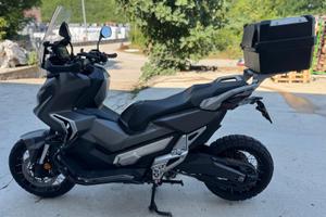 Honda X-ADV 750