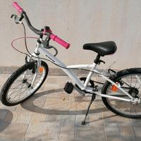 Bicicletta bambina B'TWIN (Decathlon) bianca e ros