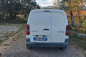 Peugeot  parter 2010