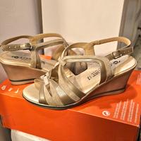 Sandali eleganti in pelle e vernice 