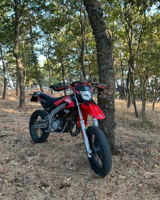 APRILIA SX 2016