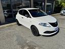 lancia-ypsilon-1-2-gpl-elefantino-blu