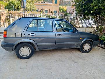 volkswagen  Golf 19E