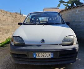 Fiat 600 autocarro