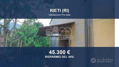 Immobile in asta di 202 m² con più di 5 locali a R