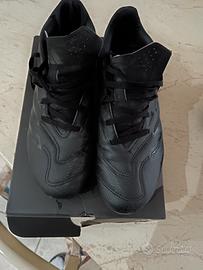 SCARPE CALCIO PREDATOR ADIDAS TG. 8 1/2