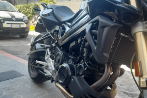 BMW F800R 2017 solo 12000km