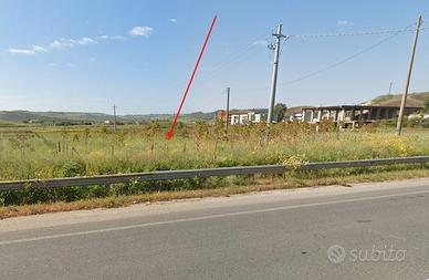 Terreno edificabile a Poggio Pudano sulla ss 106