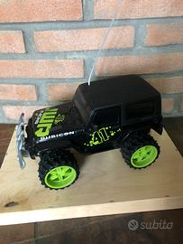Modellino auto jeep wrangler radiocomandato