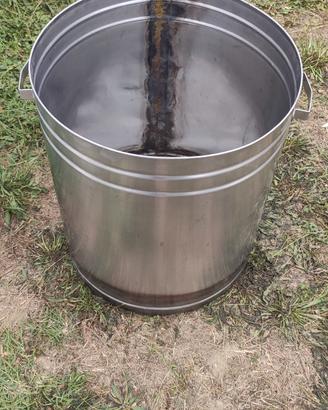 Pentolone in acciaio 