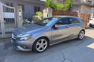 Mercedes-benz A 180 CDI Automatic Premium n1 perfe