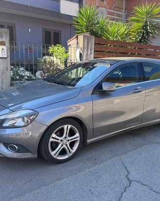 Mercedes-benz A 180 CDI Automatic Premium n1 perfe