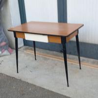 Tavolo modernariato
