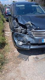 Veno al miglior offerente