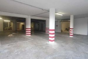 Posto auto piccola zona stadio interrato