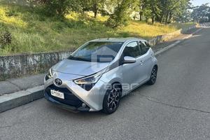 TOYOTA Aygo Connect 1.0 VVT-i 72 CV 5 porte x-play