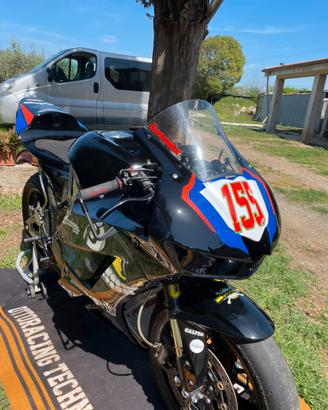 Honda cbr 600 rr