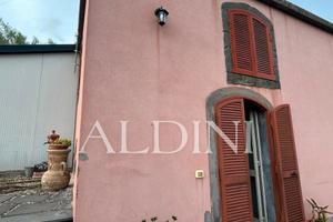 Villa con giardino Aci Sant'Antonio R14550